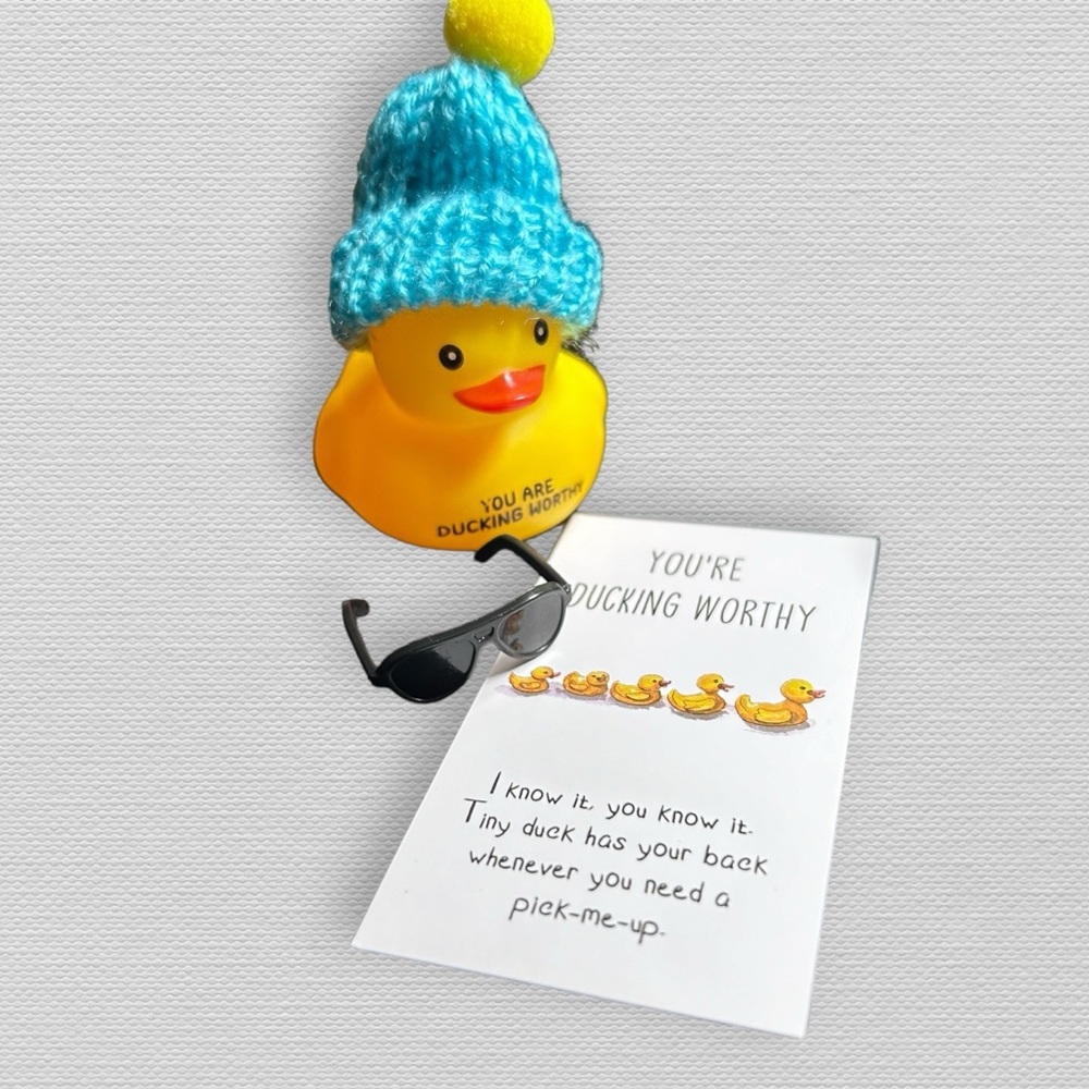 Rubber Duckies Set of 5 Mini Ducks Ducking Awesome Brave Worthy Beautiful - Picture 6 of 9